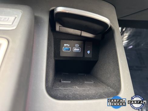 Used 2025 Genesis GV70 3.5T Sport w/ Sport Prestige Package image 30