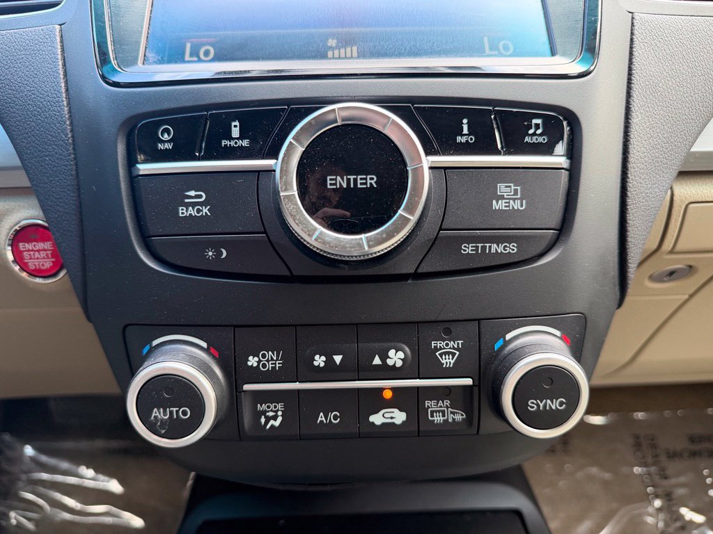 Used 2017 Acura RDX w/ Technology Package AWD/4WD image 28