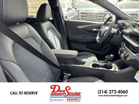 New 2026 Buick Envista Sport Touring w/ Convenience II Package FWD image 23