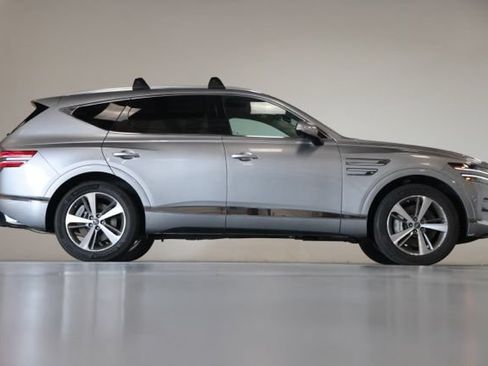 Used 2024 Genesis GV80 2.5T w/ Advanced Package AWD/4WD image 16
