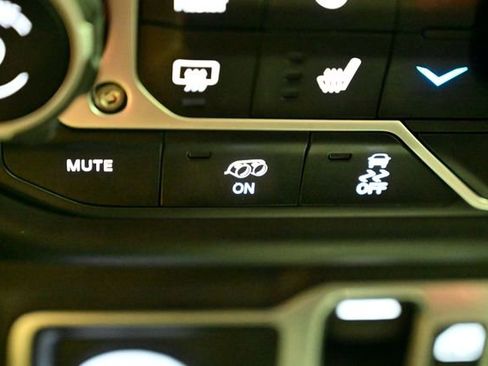 Used 2023 Jeep Wrangler Unlimited Rubicon 392 w/ Trailer Tow Package image 39