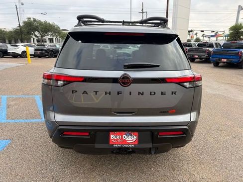 New 2026 Nissan Pathfinder Rock Creek AWD/4WD image 6
