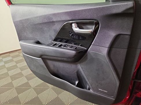 Certified 2022 Kia Niro EX FWD image 28