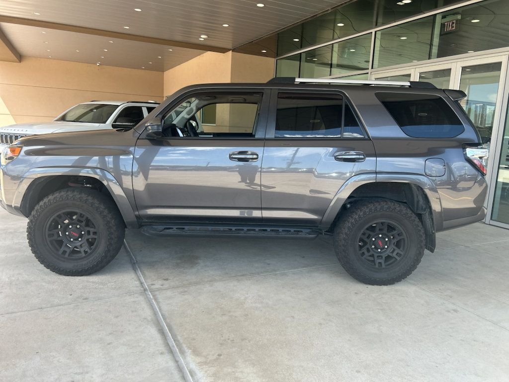 Used 2015 Toyota 4Runner SR5 AWD/4WD image 16