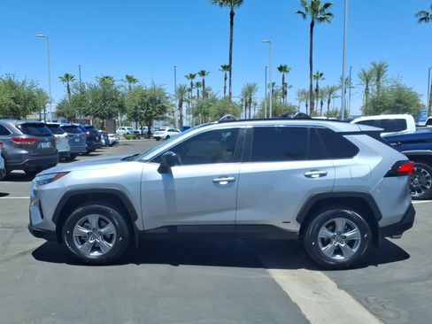 Certified 2024 Toyota RAV4 LE AWD/4WD image 7