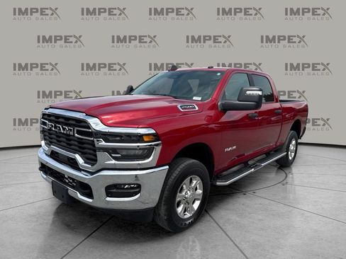 Used 2026 RAM 2500 Big Horn AWD/4WD image 1