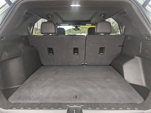 Used 2022 Chevrolet Equinox RS image 32