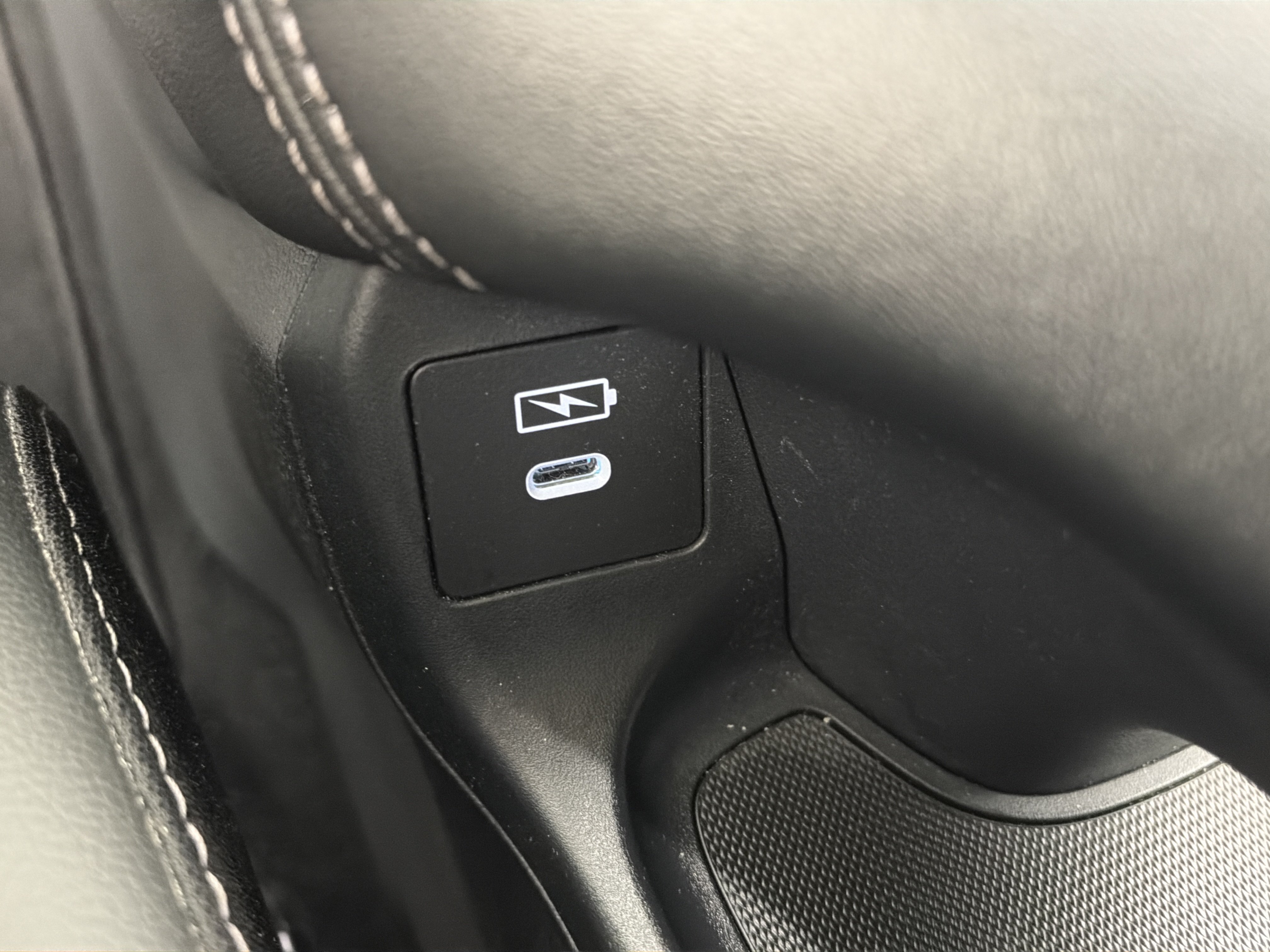 Used 2026 Honda HR-V EX-L image 27