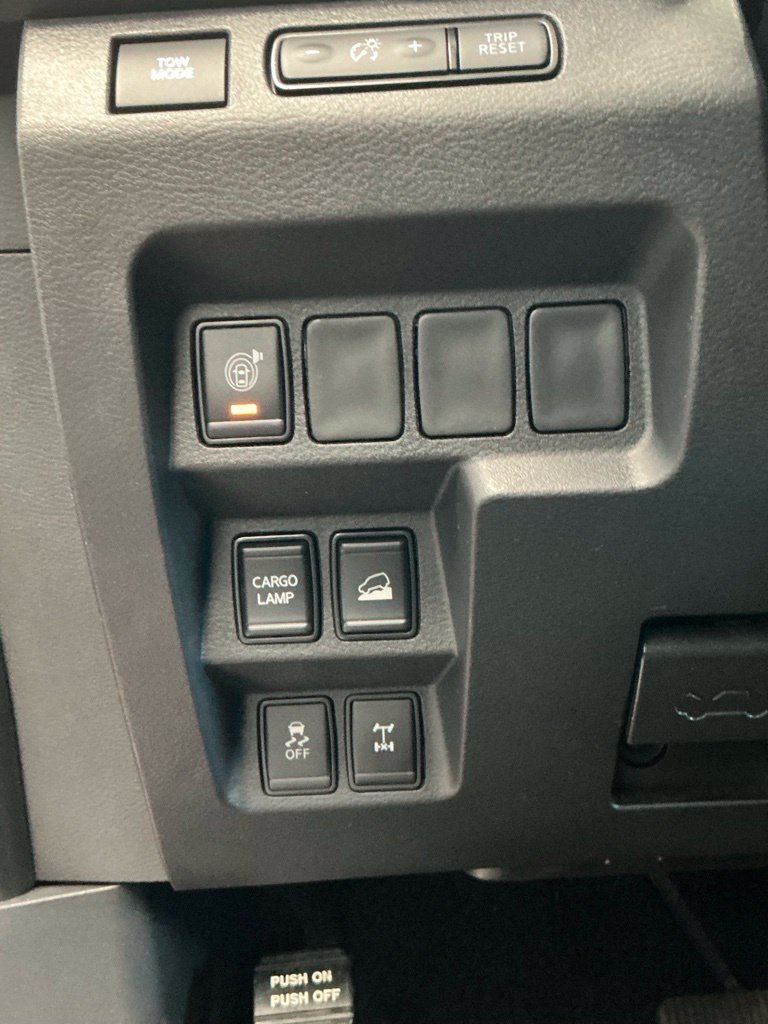 Used 2025 Nissan Frontier PRO-4X w/ Interior Protection Package AWD/4WD image 18
