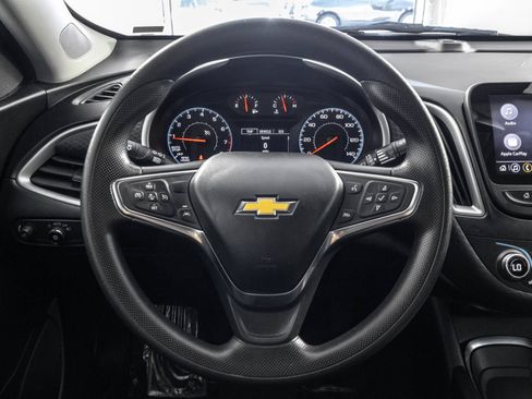 Used 2025 Chevrolet Malibu LT FWD image 28