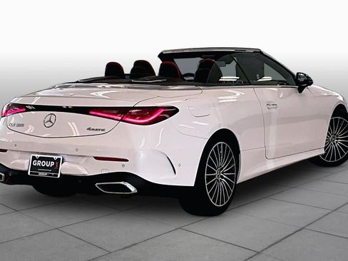 Used 2026 Mercedes-Benz CLE 300 4MATIC Cabriolet image 12