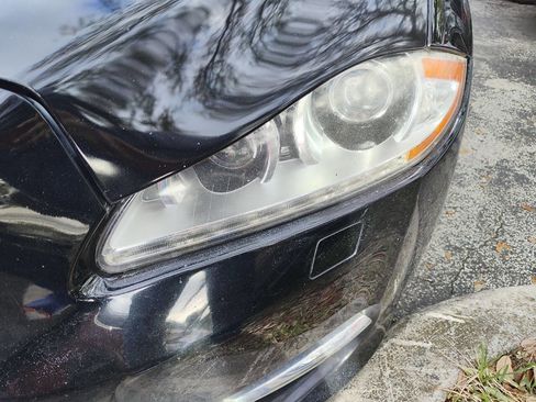 Used 2015 Jaguar XJ L Portfolio RWD image 24