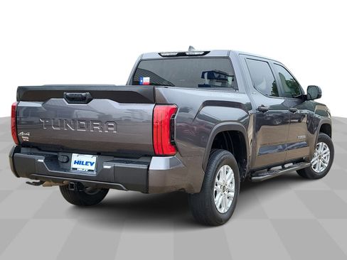 Used 2024 Toyota Tundra SR5 AWD/4WD image 8
