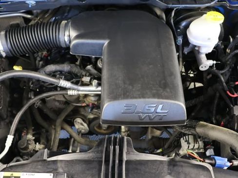 Used 2024 RAM 1500 Classic Warlock image 21