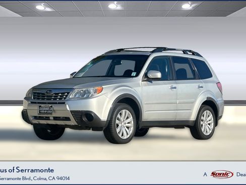 Used 2011 Subaru Forester 2.5X Premium w/ Rugged Pkg 1F image 1
