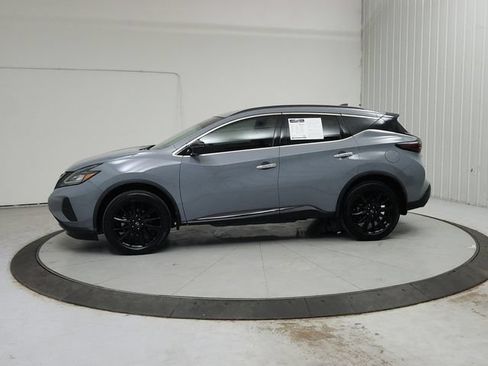 Used 2023 Nissan Murano SV w/ SV Midnight Edition Package FWD image 5