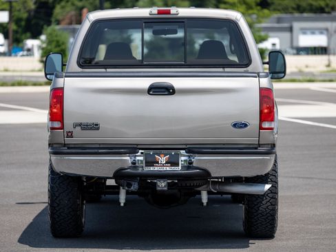Used 2002 Ford F250 XL AWD/4WD image 12