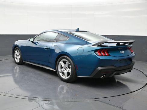 Used 2026 Ford Mustang Coupe RWD image 3