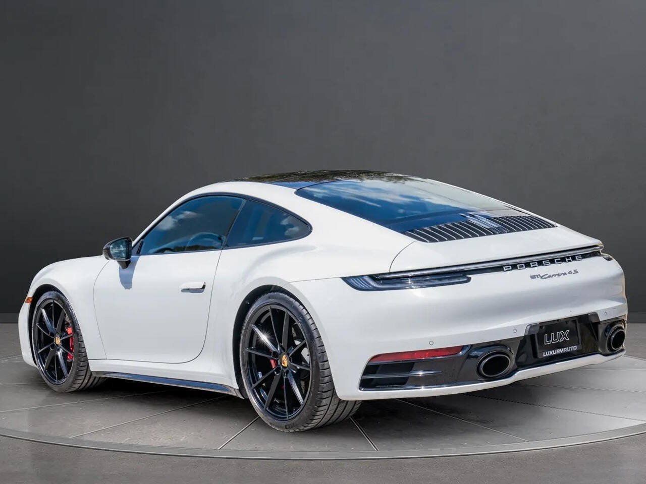 Used 2024 Porsche 911 Carrera 4S AWD/4WD image 6
