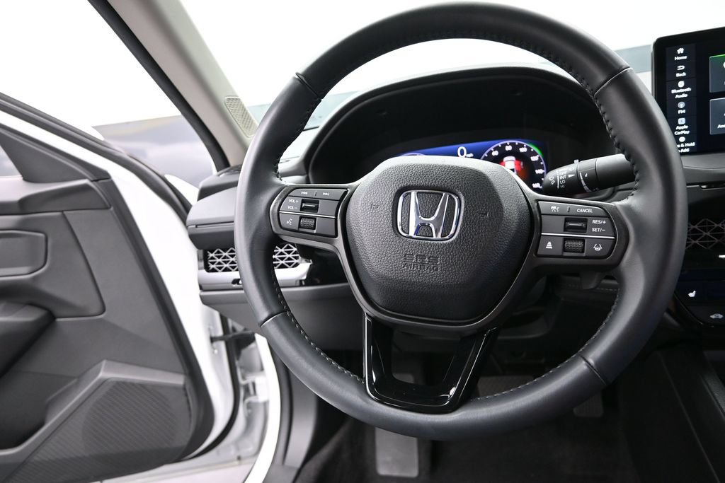 Certified 2025 Honda Accord EX-L image 18