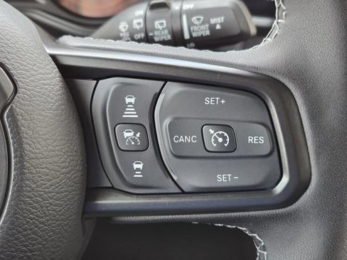 New 2026 Jeep Wrangler Unlimited Rubicon AWD/4WD image 18