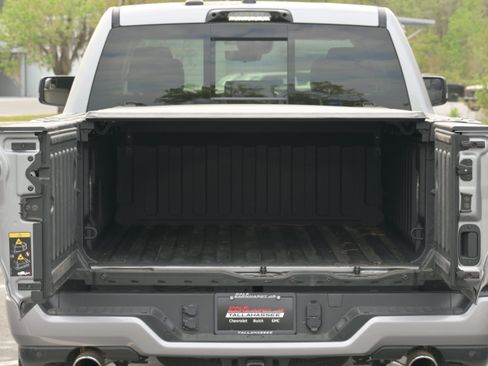 Used 2025 RAM 1500 Tungsten AWD/4WD image 39