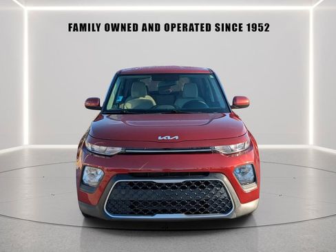 Used 2022 Kia Soul LX FWD image 6
