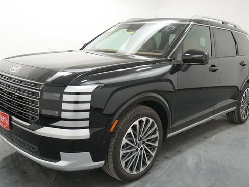 New 2026 Hyundai Palisade Calligraphy AWD/4WD image 3