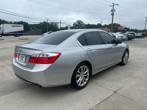 Used 2014 Honda Accord Sport image 5