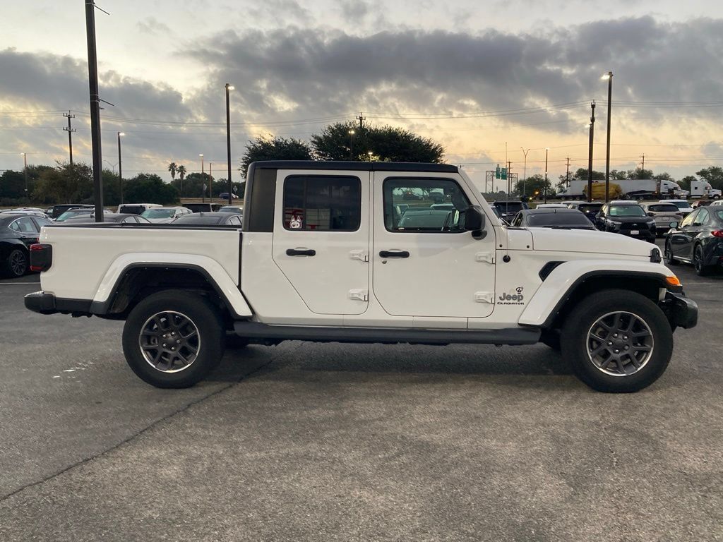 Used 2021 Jeep Gladiator Overland w/ Popular Equipment Package AWD/4WD image 3