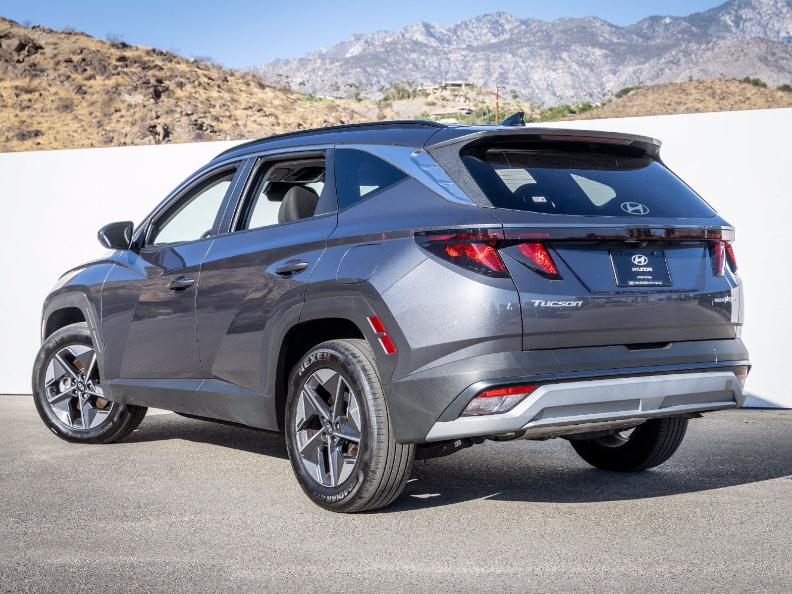 Used 2025 Hyundai Tucson SEL AWD/4WD image 8