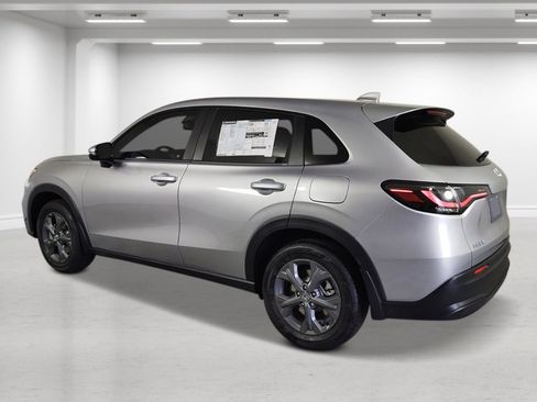 New 2026 Honda HR-V LX image 5