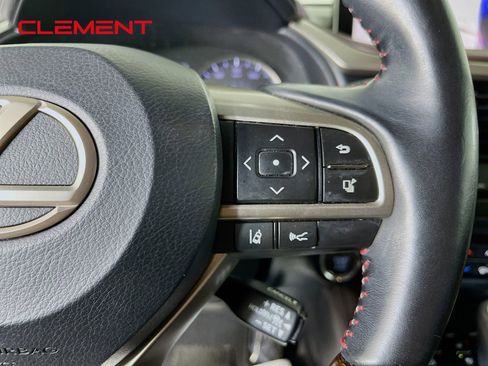 Used 2019 Lexus RX 350L FWD image 17