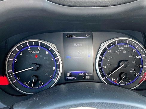 Used 2018 INFINITI Q60 3.0t Luxe image 42