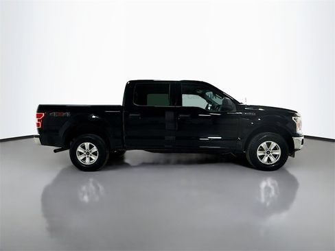 Used 2018 Ford F150 XLT image 9