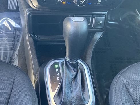 Used 2020 Jeep Renegade Altitude image 28