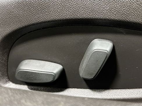 Used 2018 Chevrolet Camaro ZL1 image 21