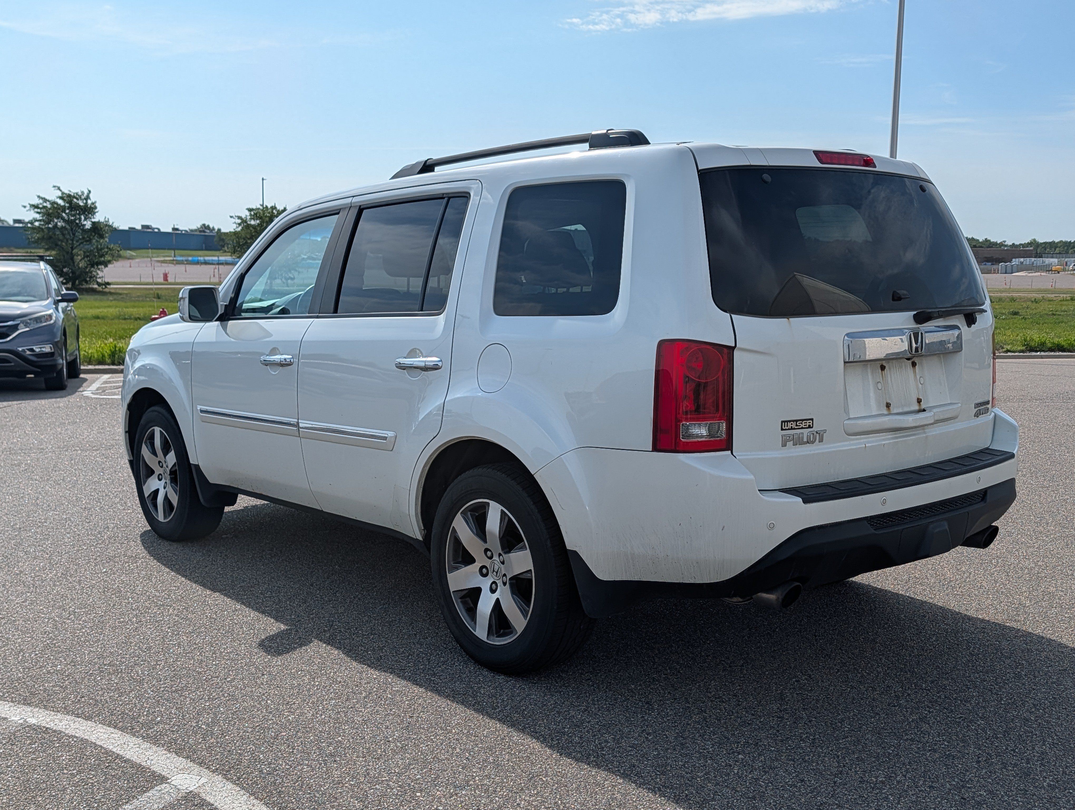 Used 2015 Honda Pilot Touring image 3