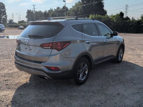 Used 2017 Hyundai Santa Fe Sport FWD image 6