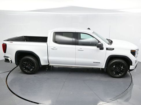 Used 2024 GMC Sierra 1500 Elevation image 37