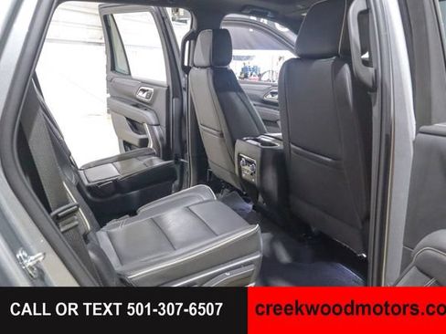 Used 2023 GMC Yukon SLT AWD/4WD image 46
