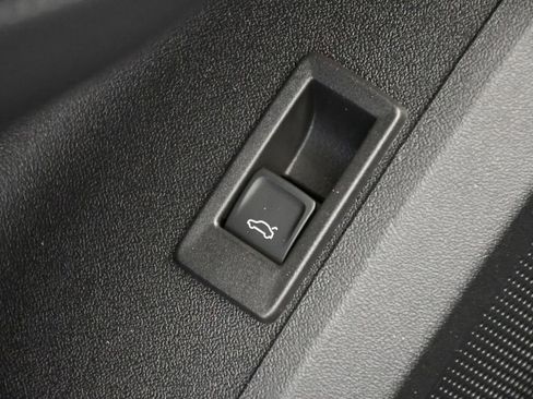 New 2025 Audi Q5 Premium Plus image 34