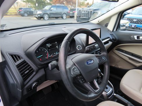 Used 2020 Ford EcoSport Titanium image 15