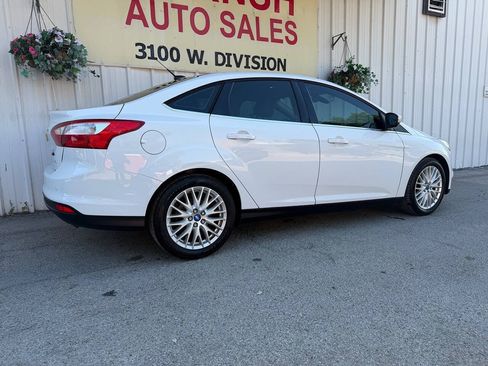 Used 2012 Ford Focus SEL FWD image 3