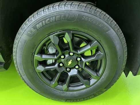 Used 2025 Chevrolet Tahoe LT AWD/4WD image 14
