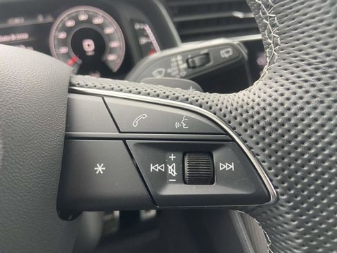 Certified 2025 Audi SQ8 Prestige image 24