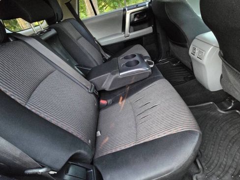Used 2012 Toyota 4Runner SR5 w/ Convenience Pkg AWD/4WD image 16