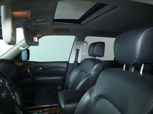 Used 2018 INFINITI QX80 2WD w/ Driver Assistance Package image 21