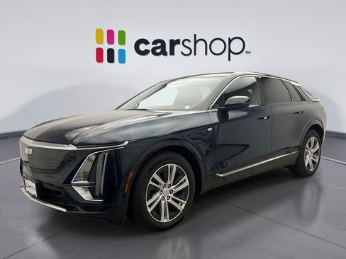 Used 2024 Cadillac Lyriq Tech AWD/4WD image 1