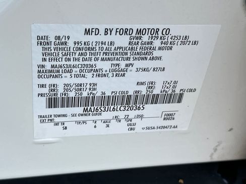 Used 2020 Ford EcoSport SES w/ SES Black Appearance Package image 34